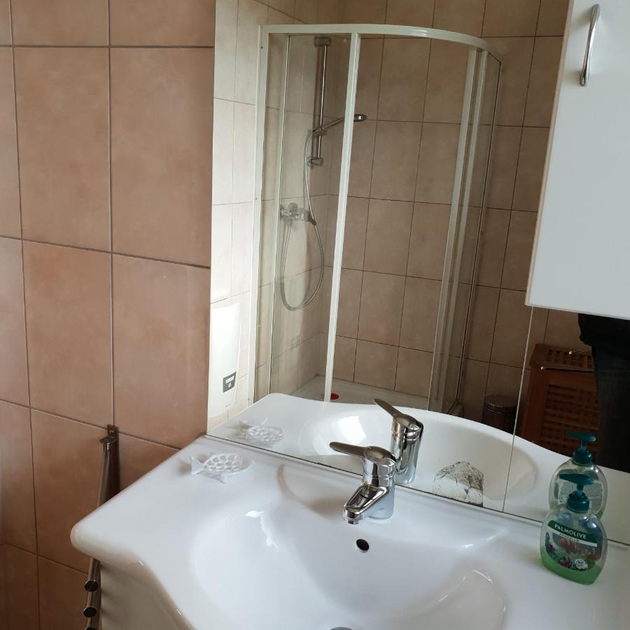 Ferienhaus Rhoenspass Mosbach  Екстер'єр фото