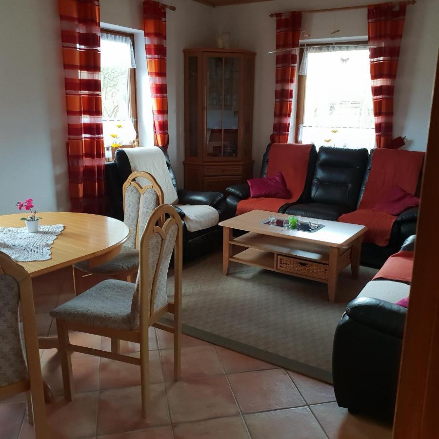 Ferienhaus Rhoenspass Mosbach  Екстер'єр фото