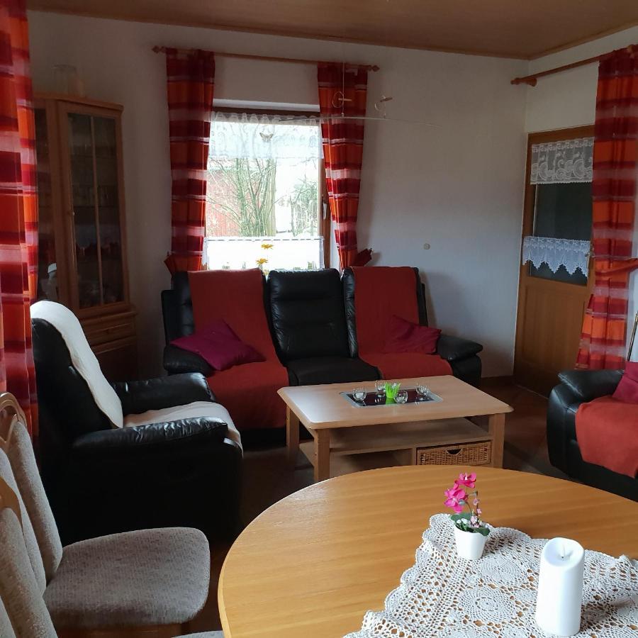 Ferienhaus Rhoenspass Mosbach  Екстер'єр фото
